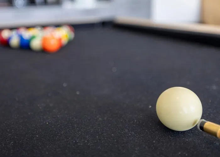 公寓 Terraced Penthouse With Views And Jacuzzi